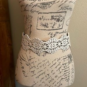 Elastic Wraparound Belt